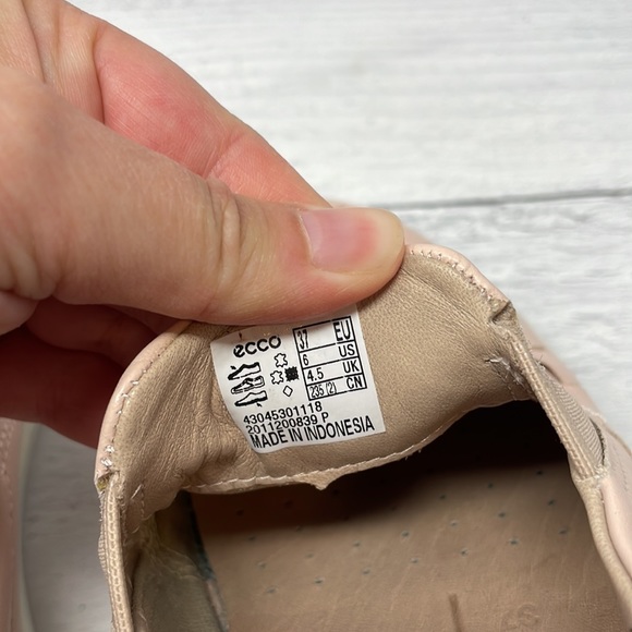 Ecco Soft 7 Rose Dust Woven Slip-On Sneaker 6 O2 - Picture 6 of 7